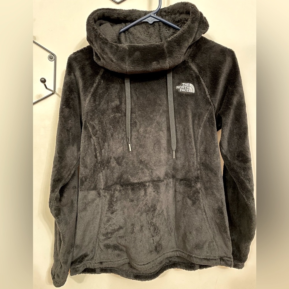 North Face SM pullover BLACK hoodie fuzzy cozy like new
